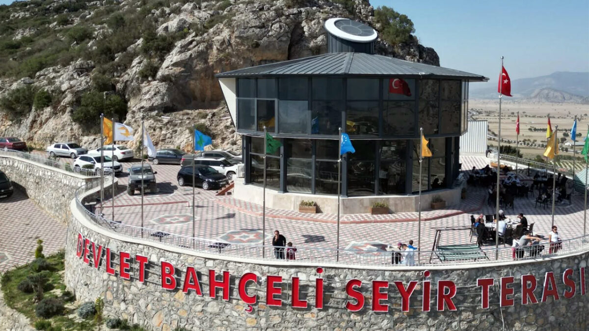 Kızılkaya Seyir Terası (Burdur)