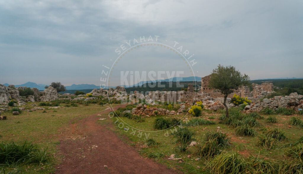 Lyrboton antik kenti yürüyüş patikası