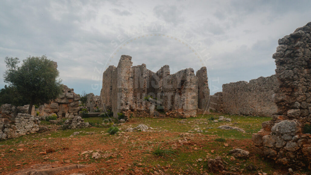 Roma Dönemi İki Katlı Evleri